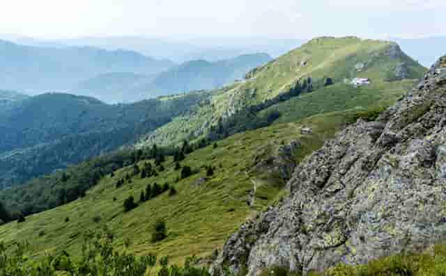 羽毛球过线球(羽毛球球线型号区别)