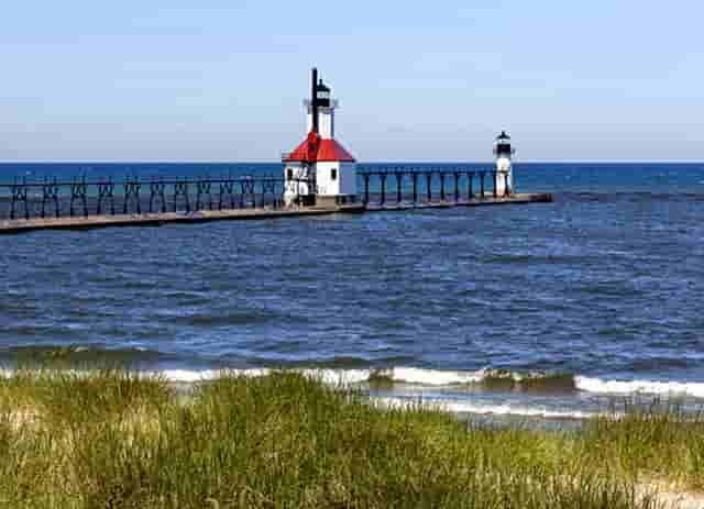 郑州下大暴雨没有天气预报吗(天气预报大暴雨的符号)